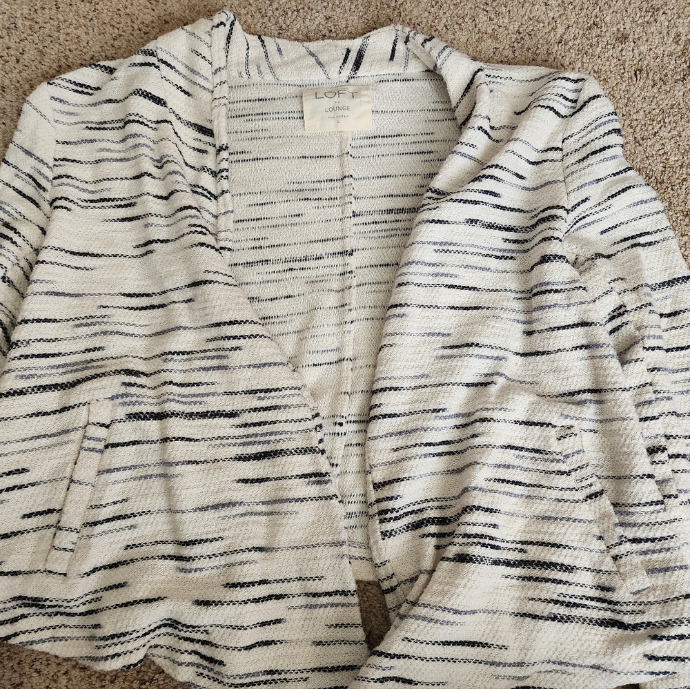 Ann Taylor loft lounge Size Large Cardigan